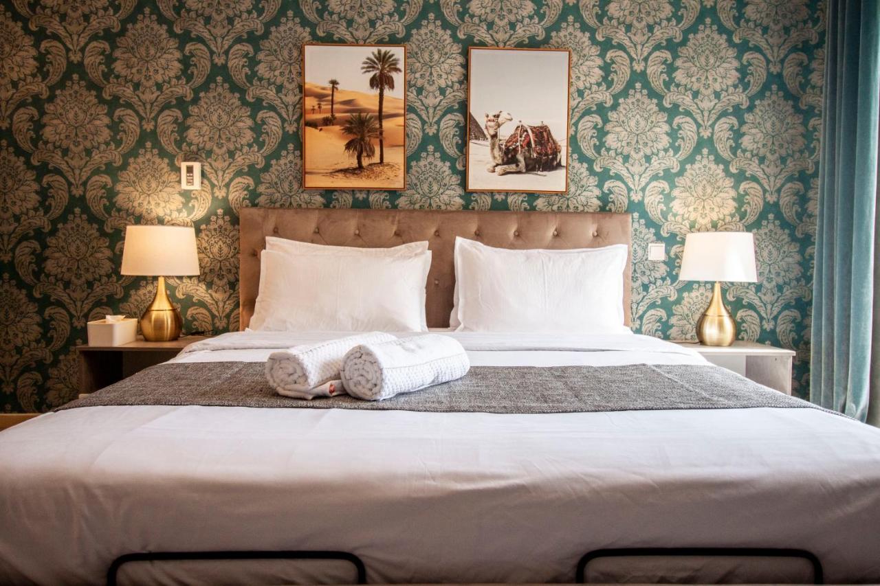 La Buena Vida Holiday Homes - Beach Front Very Spacious, Luxe And Modern 3 Bedroom With Full Kitchen In Jbr , 3 Min To The Jbr Beach Dubai Marina And Tram Station ภายนอก รูปภาพ