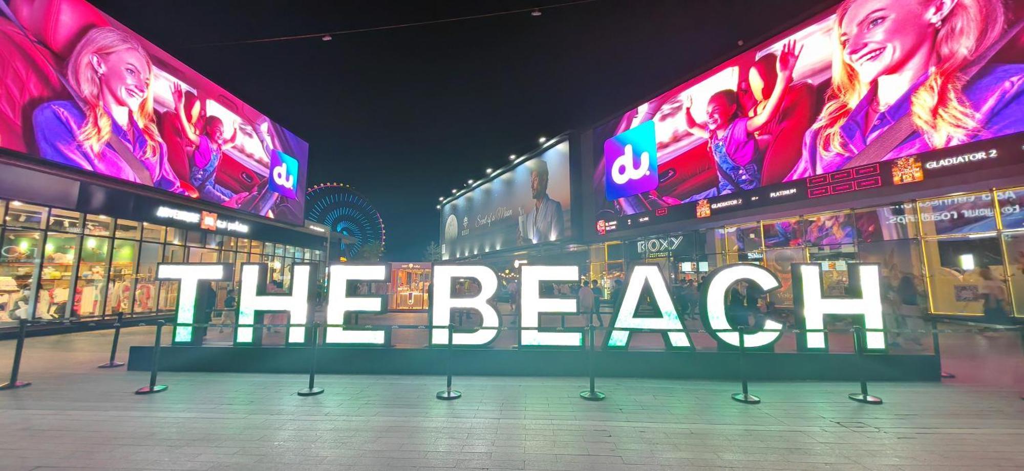La Buena Vida Holiday Homes - Beach Front Very Spacious, Luxe And Modern 3 Bedroom With Full Kitchen In Jbr , 3 Min To The Jbr Beach Dubai Marina And Tram Station ภายนอก รูปภาพ